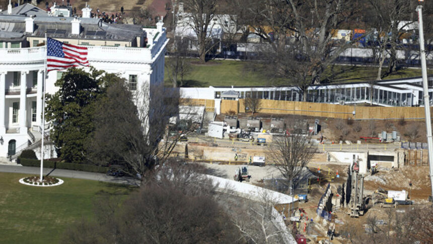 Donald Trump urge reactivar construcción del nuevo salón de baile Casa Blanca por seguridad
