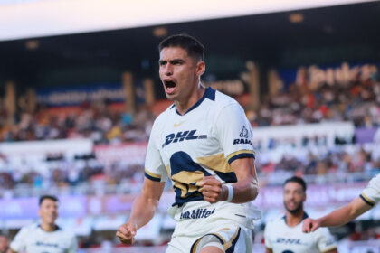 Guillermo Martínez a la Selección Mexicana El delantero agradece a Pumas tras su convocatoria