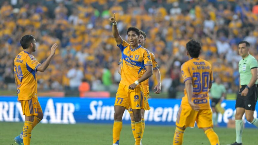 Tigres visita a Nashville