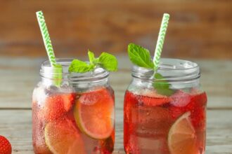 bebidas con fresa y limón