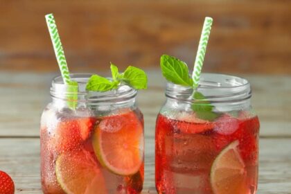 bebidas con fresa y limón