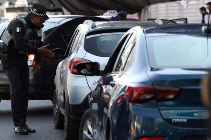 AICM reorganiza transporte y deja fuera zona especial para Uber y Didi