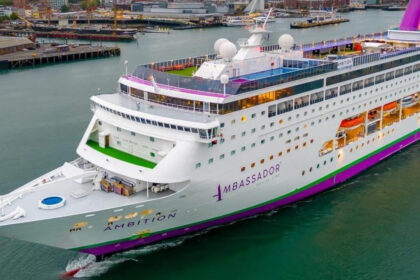 Aíslan a pasajeros de crucero en Francia tras detectarse casos de gastroenteritis a bordo