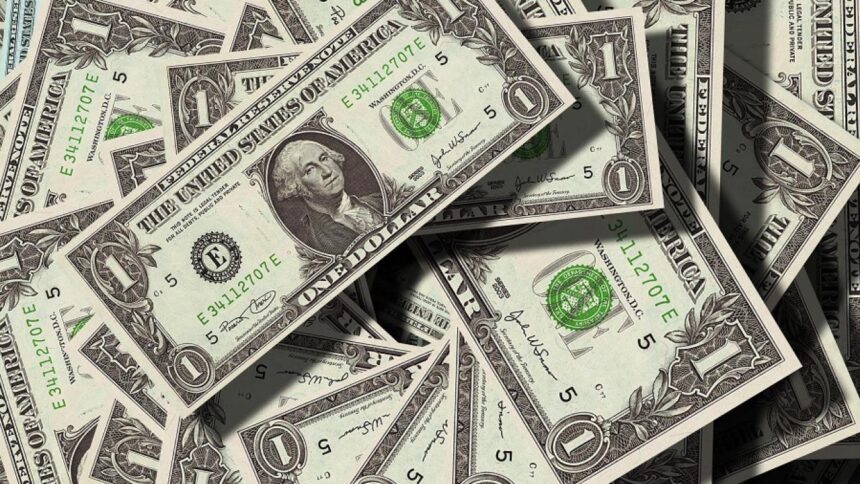 El Dólar
