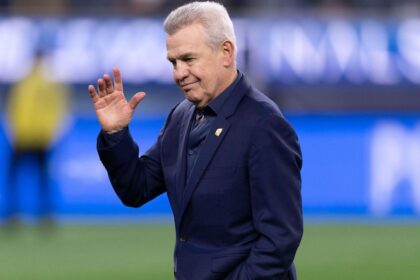 Javier Aguirre revela lista preliminar