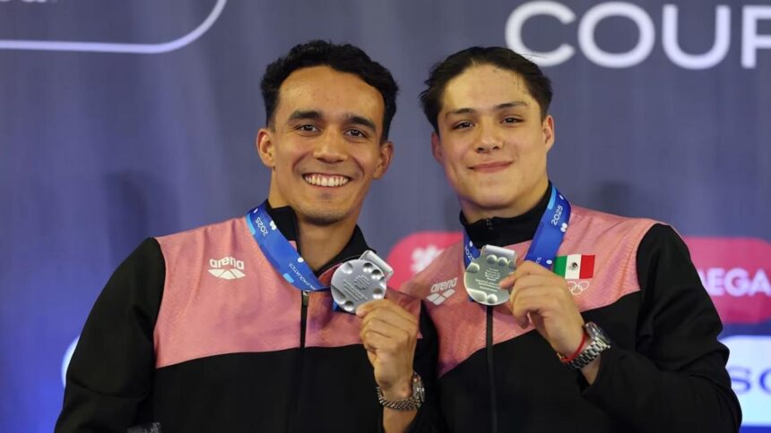 Juan Celaya y Osmar Olvera