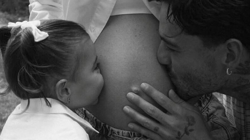 Maluma comparte que agrandará su familia junto a Susana Gómez