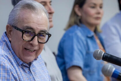 México aplica bloqueo preventivo de cuentas a funcionarios de Sinaloa señalados por Estados Unidos