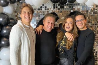 Familia de Mario Bezares