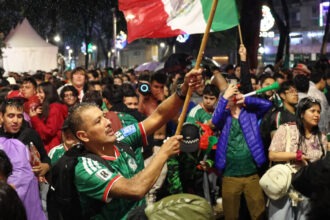 Ecuador protesta ante la FIFA por la "serenata" de aficionados mexicanos antes del duelo del Mundial 2026