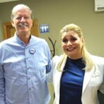 Fox y Calderón respaldan a Maru Campos