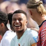 Francia aplasta a Noruega y termina como líder del Grupo I en el Mundial 2026