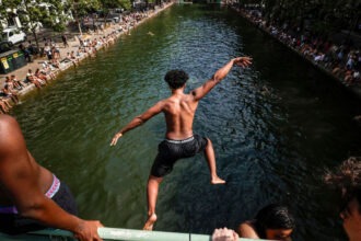 Francia registra 40 muertes por ahogamiento durante intensa ola de calor; autoridades elevan alertas
