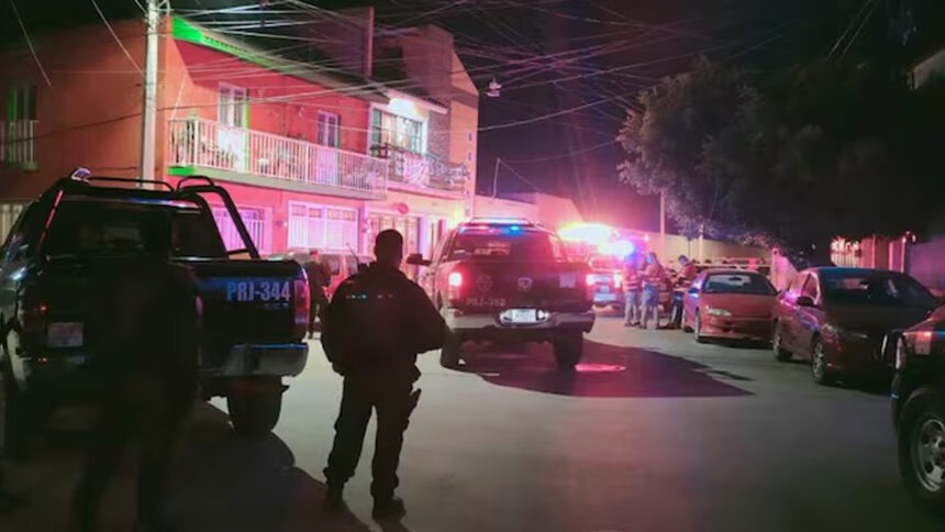¿Batman o crimen organizado? Investigan al misterioso grupo que captura y exhibe a presuntos ladrones en Jalisco