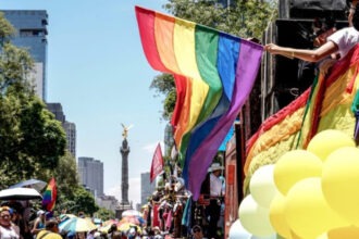Marcha del Orgullo LGBT+ CDMX 2026: Ruta, horario, cierres viales y acceso al Zócalo confirmado