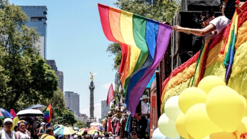 Marcha del Orgullo LGBT+ CDMX 2026: Ruta, horario, cierres viales y acceso al Zócalo confirmado