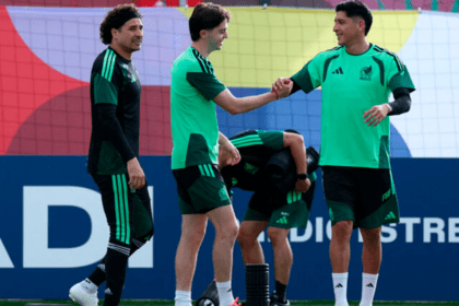 México alista cambios ante República Checa