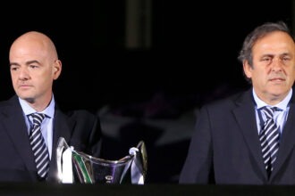 Platini lleva a tribunales una disputa que sacude al fútbol internacional