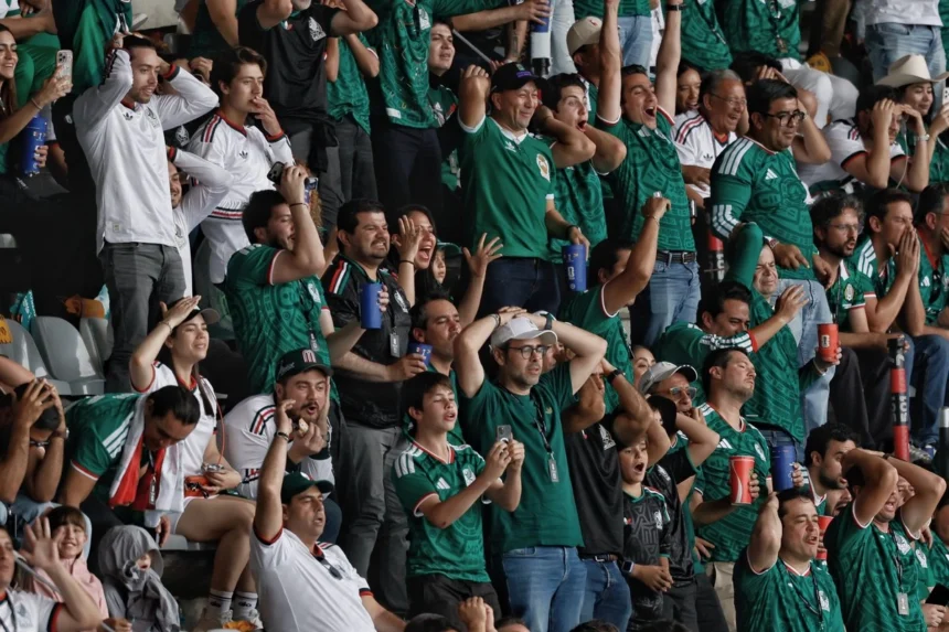 Playera verde de México