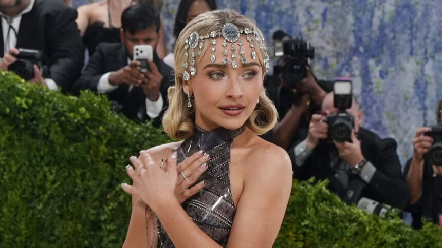 Sabrina Carpenter recurre a la justicia por su seguridad