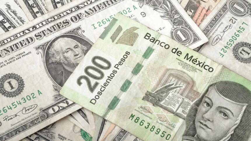 17.42 pesos por dólar