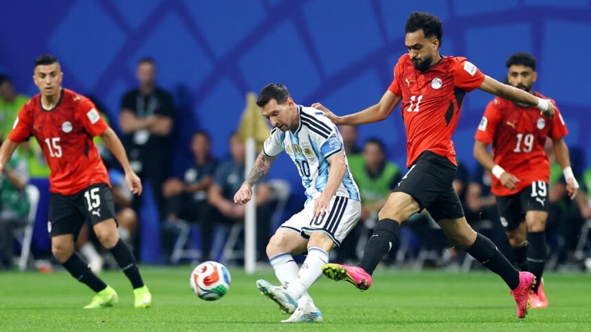 Argentina vence a Egipto