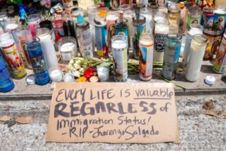 Crecen las dudas por muerte de mexicano en Houston; testigos desmienten versión del ICE ante juez