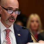 Director de la DEA acusa vínculos entre funcionarios mexicanos y cárteles; afirma que combatir esa relación es prioridad