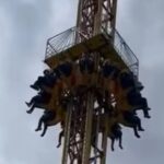 Falla juego mecánico en la Feria de Chalco 2026: Usuarios quedan suspendidos en el aire