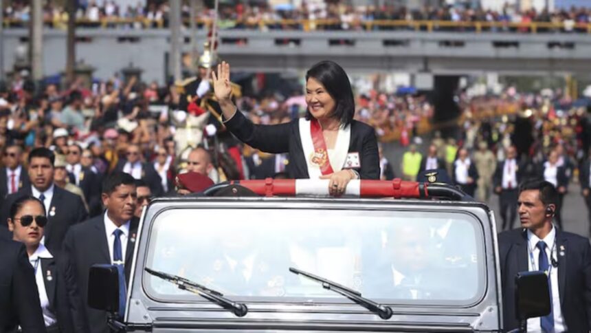 Keiko Fujimori presidenta de Perú: Asume el cargo con polémicas medidas de seguridad
