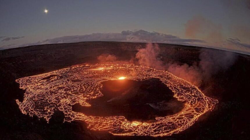 Nueva erupción del volcán Kilauea en Hawái: Lava alcanza los 150 metros de altura