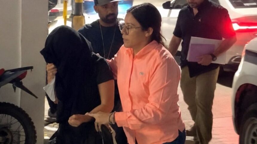 Primera detenida por el caso Dafne Zapata: exalumna de la Academia Doenitz enfrenta investigación