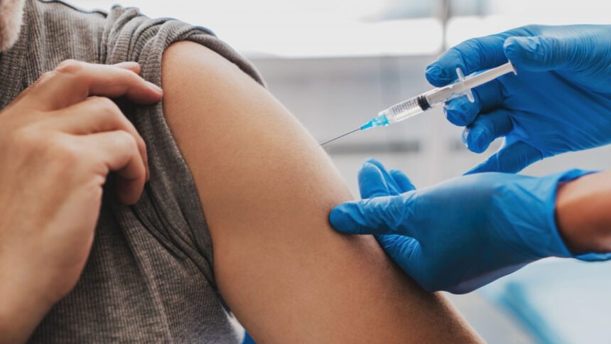 vacuna contra dengue
