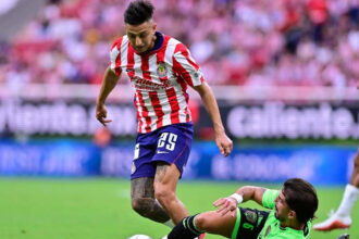 Chivas rescata empate ante LAFC