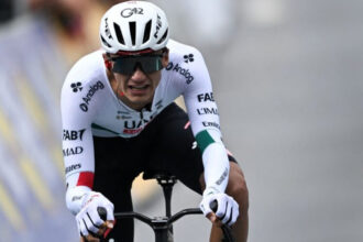 Isaac del Toro brilla en la Vuelta a Alemania Segundo lugar en la primera etapa