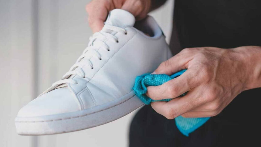 Limpia tenis blancos