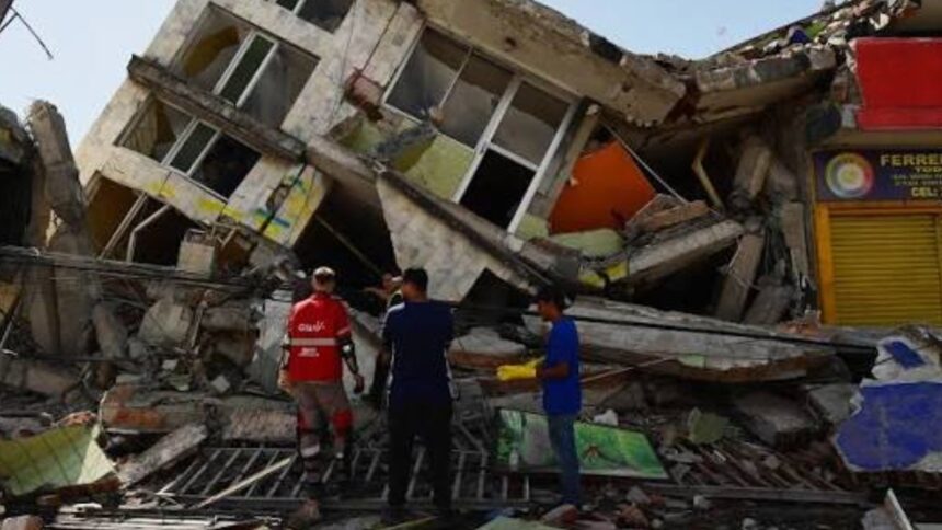 “Me aferré al cable”: sobreviviente desafía al terremoto de 7.4 en Colombia y cuenta su milagro