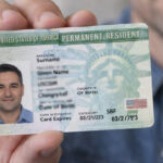 Reentry Permit de Estados Unidos: El documento clave para no perder la residencia permanente
