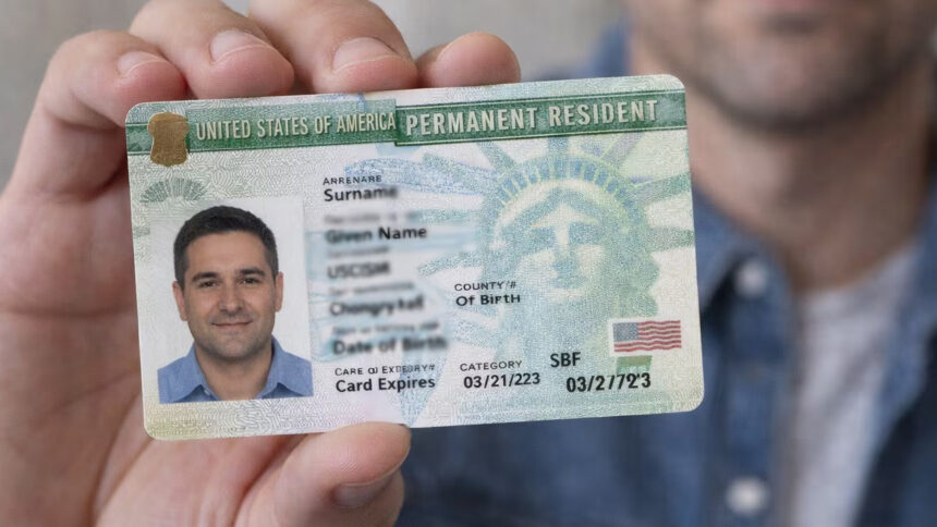 Reentry Permit de Estados Unidos: El documento clave para no perder la residencia permanente