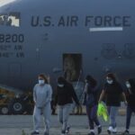 Trump contratará empresa para cobrar multas migratorias de Estados Unidos en México